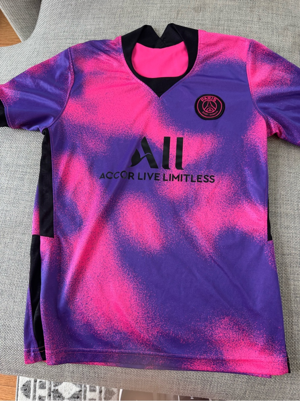 Youth large Mbappe #7 jersey